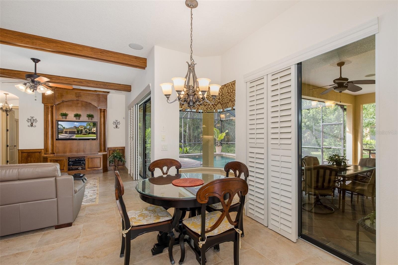 Dinette Area