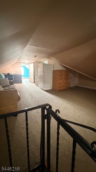 2ND LIVING SPACE U2