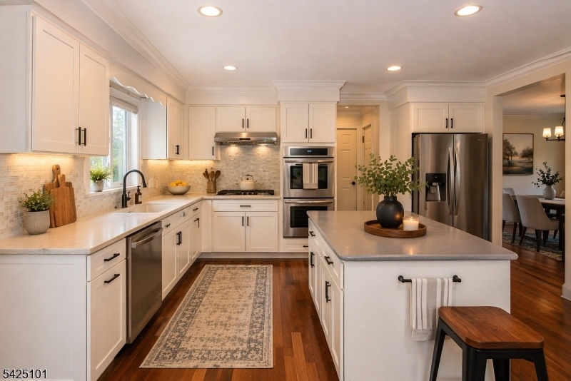 Kitchen AI Staged