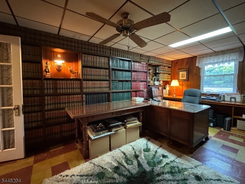 Den/Home Office