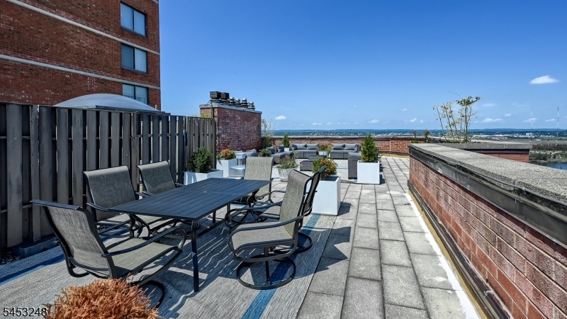 Terrace 2