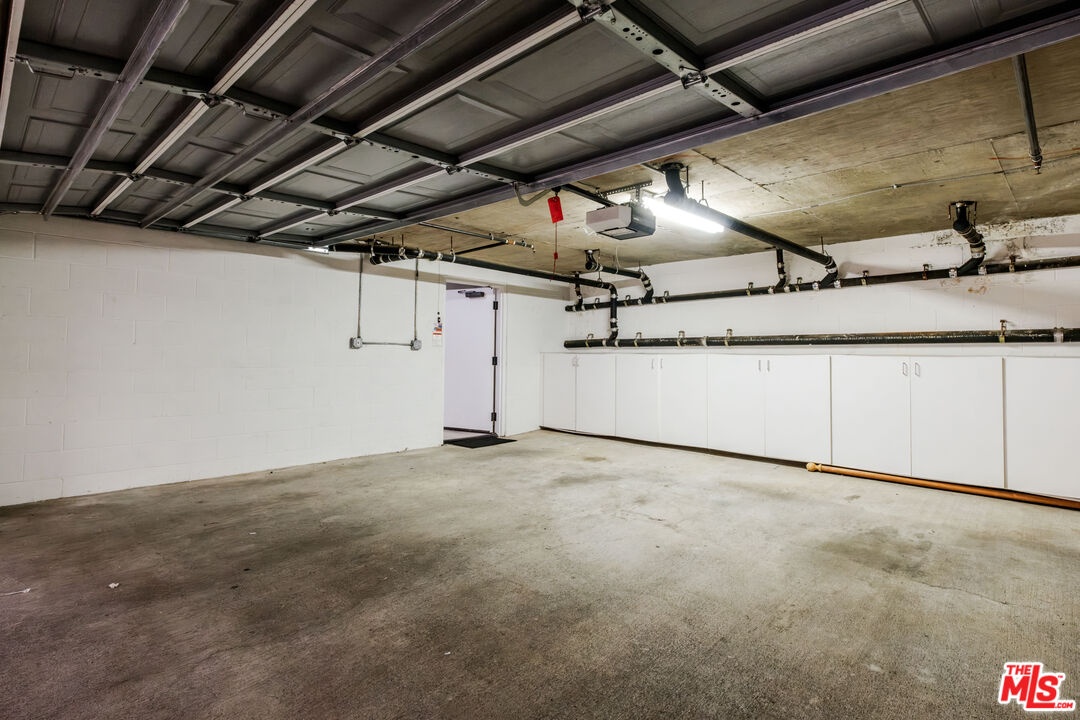Private Garage