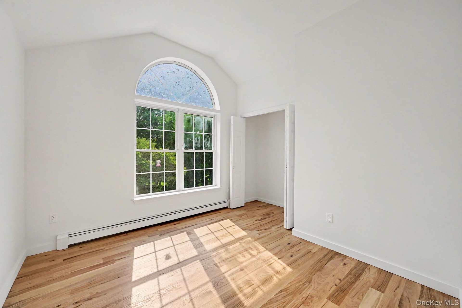 facing front of house middle