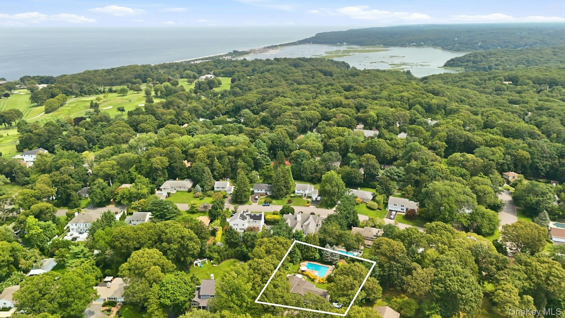 close to golf course and private beaches