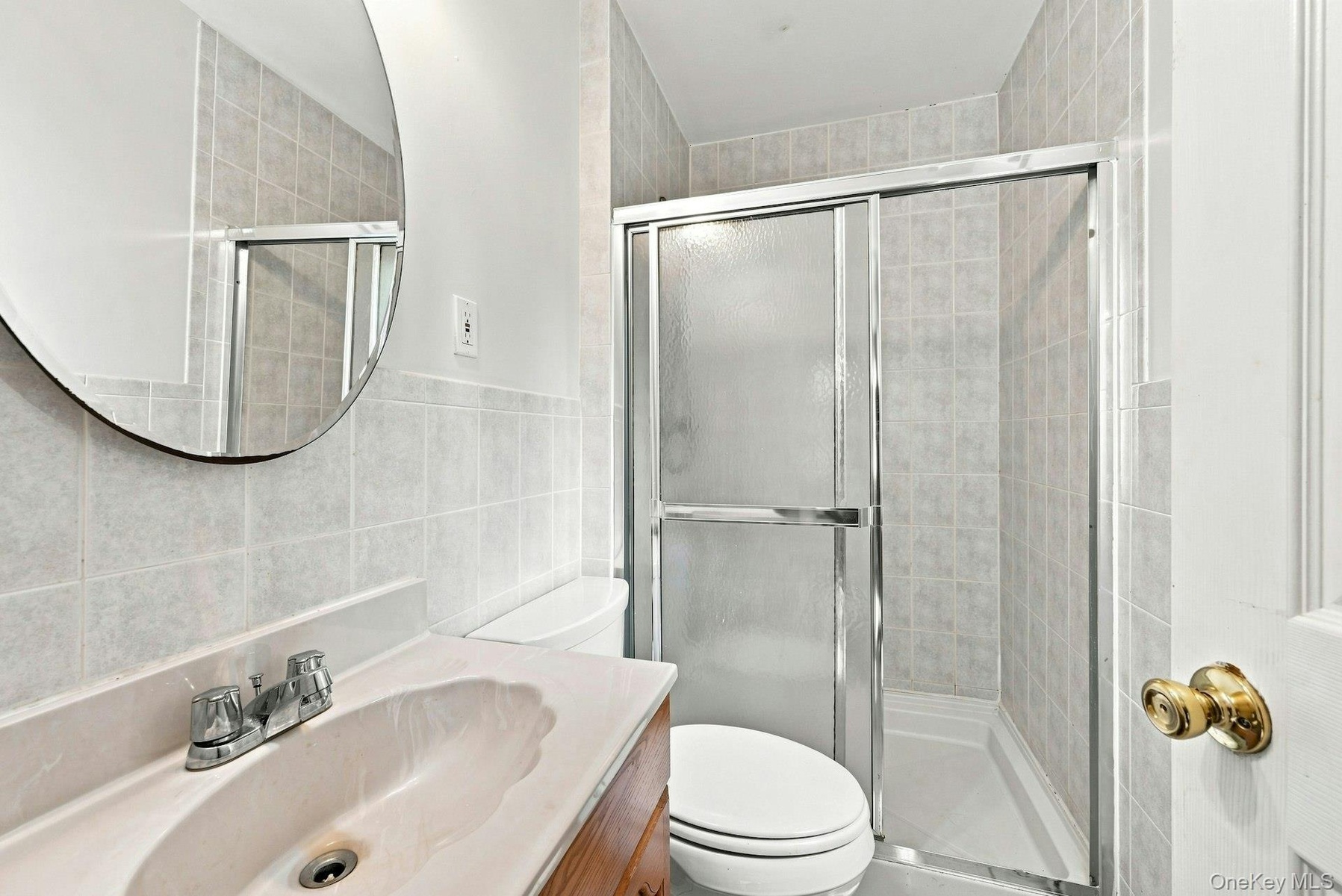 Jr. Suite Bath