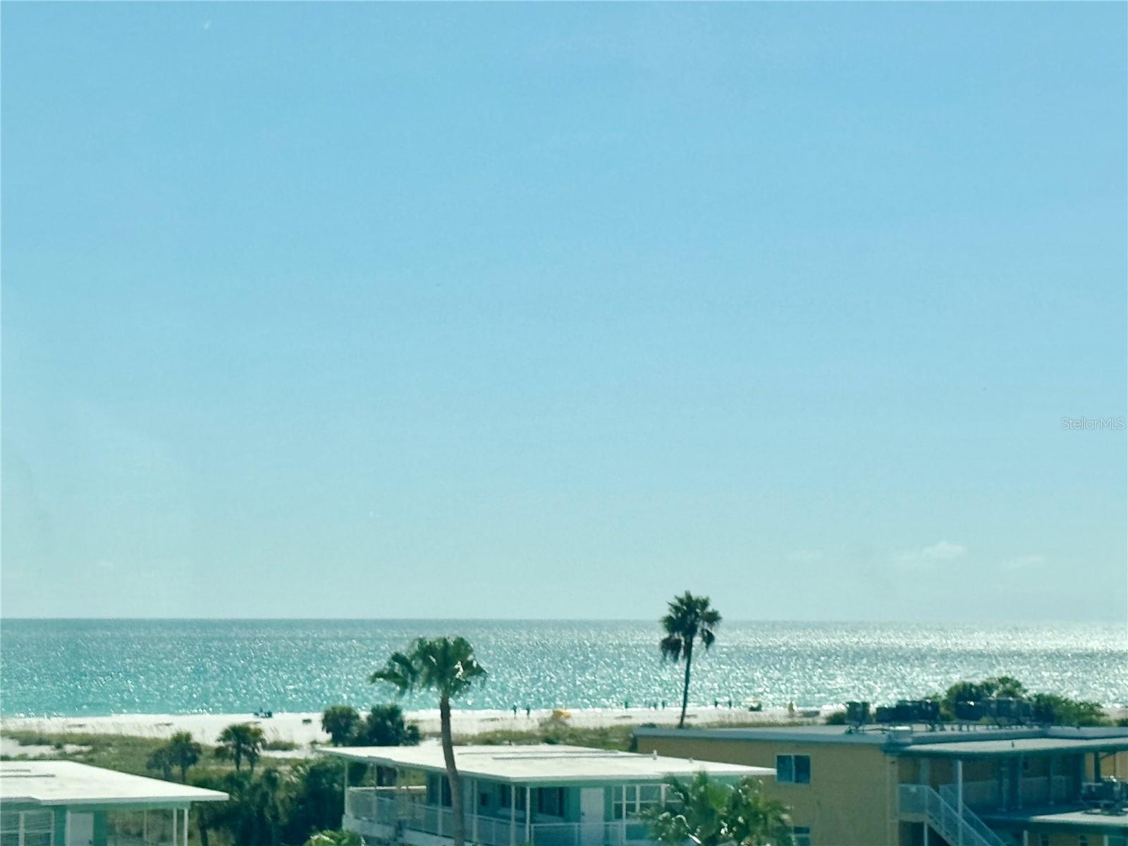GULF VIEWS TO NORTH