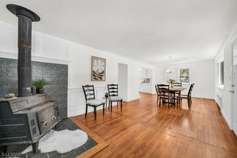 Open Concept-Living & Dining