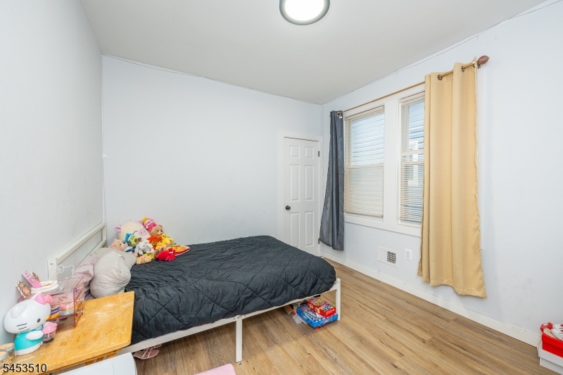 Bed 3