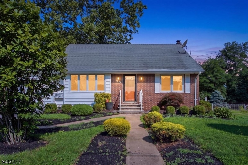 Twilight Front view