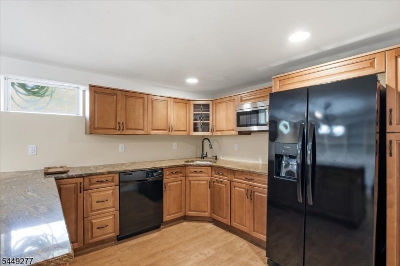Summer basement kitchen