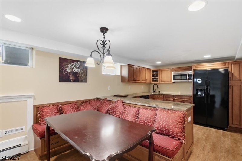 Summer basement kitchen