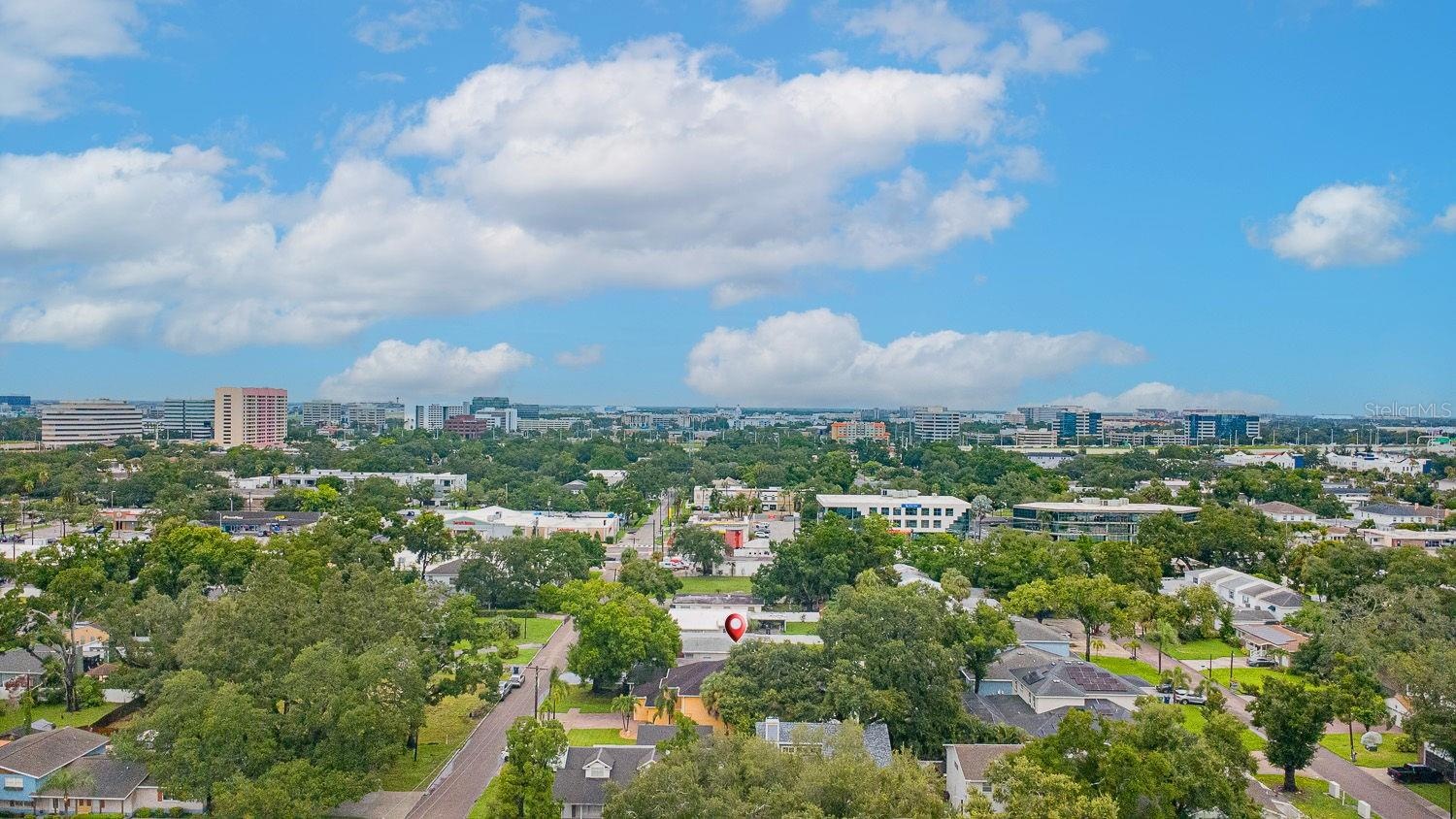Only 10 Mins to Downtown Tampa