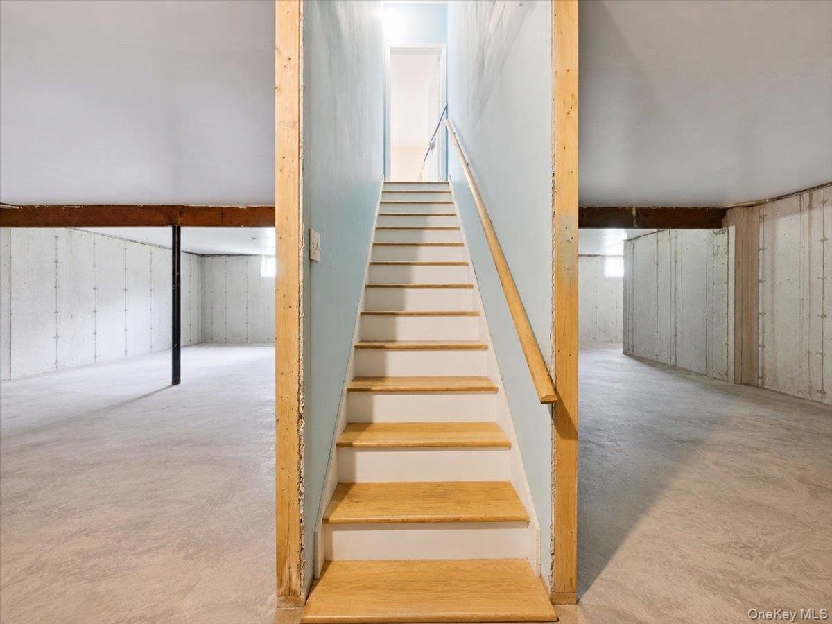 LOWER LEVEL STAIRS
