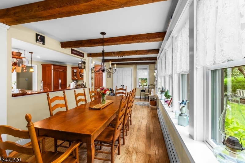 Breakfast Room