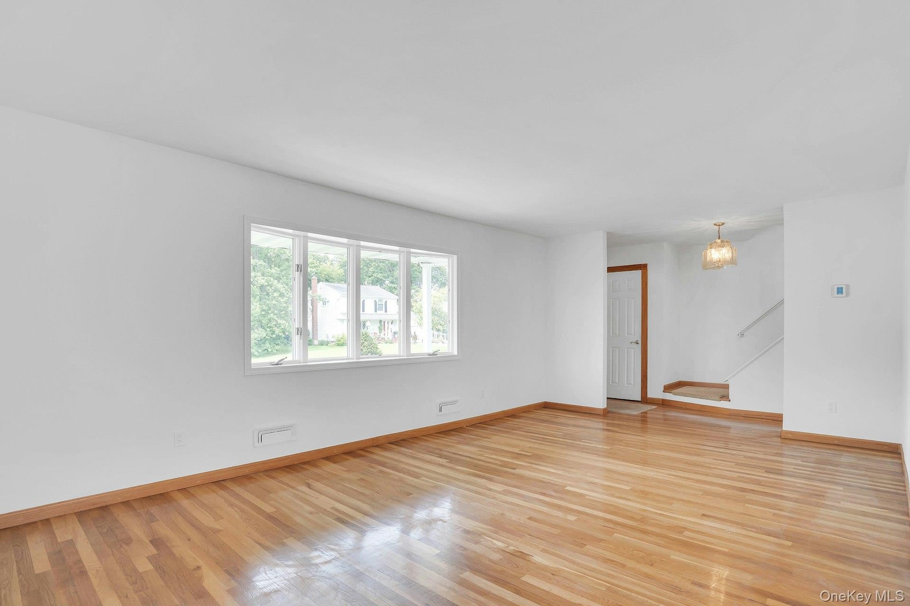 Living Room before.