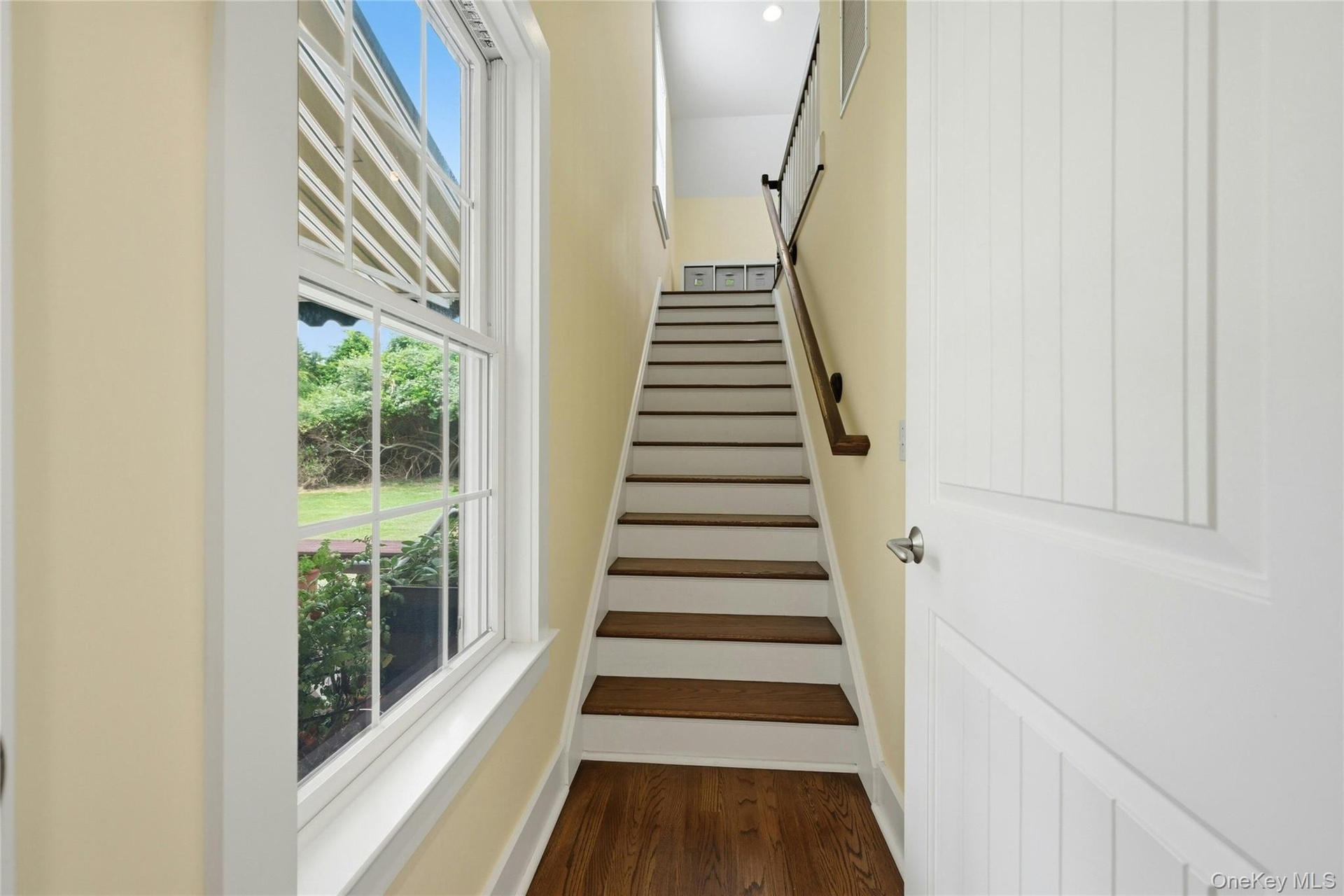 Stairs leading to the bonus room