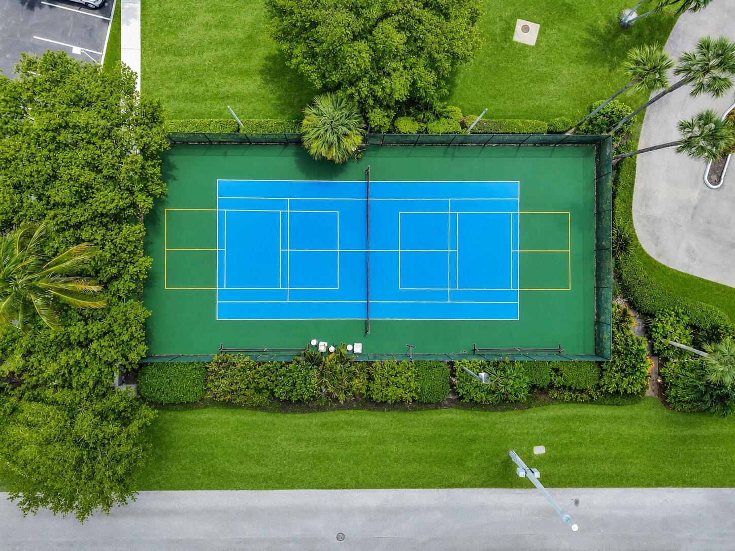 Private community pickleball/tennis courts. Perfect for staying active and enjoying the Florida sunshine