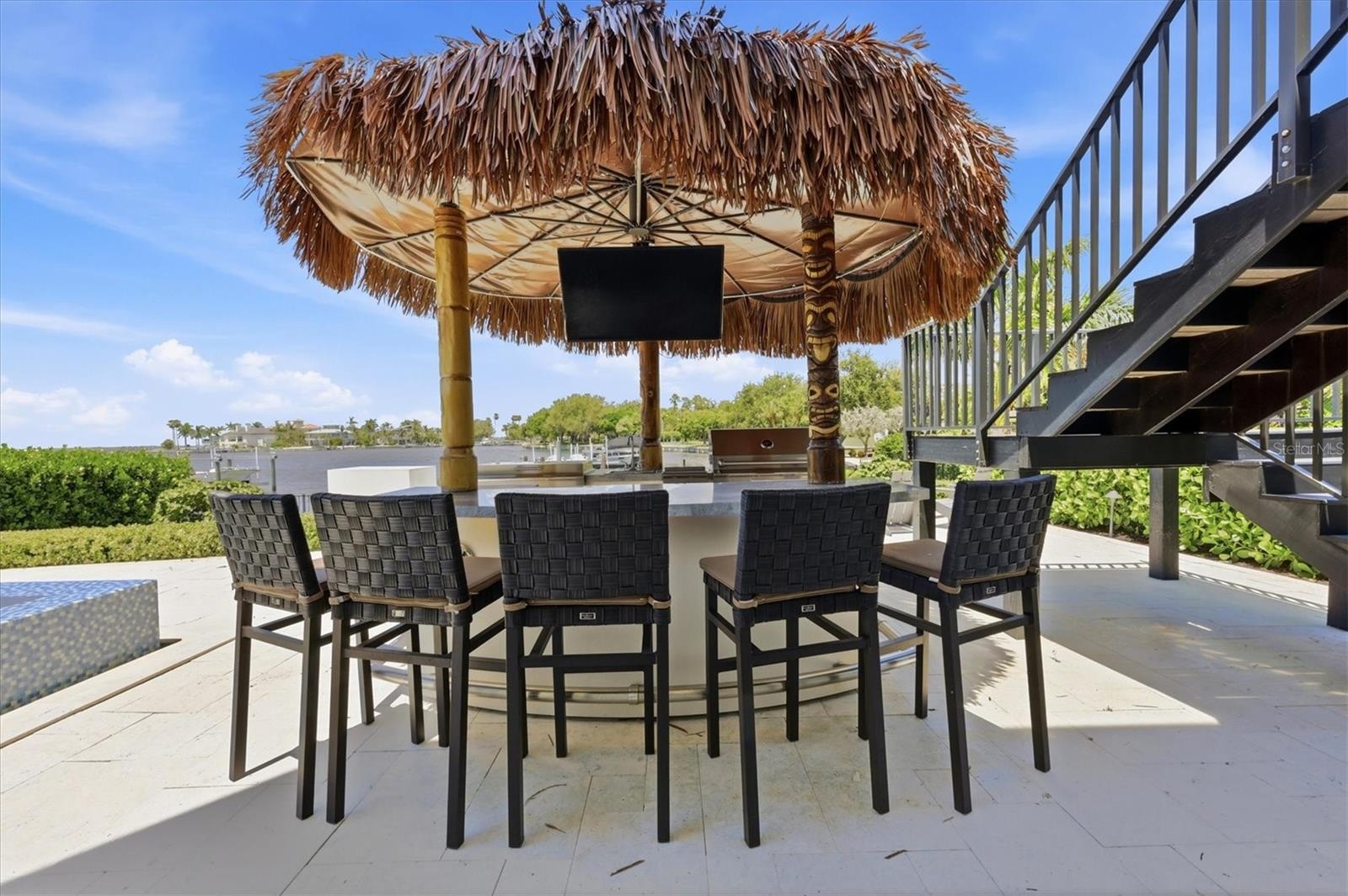 Outdoor Tiki Bar