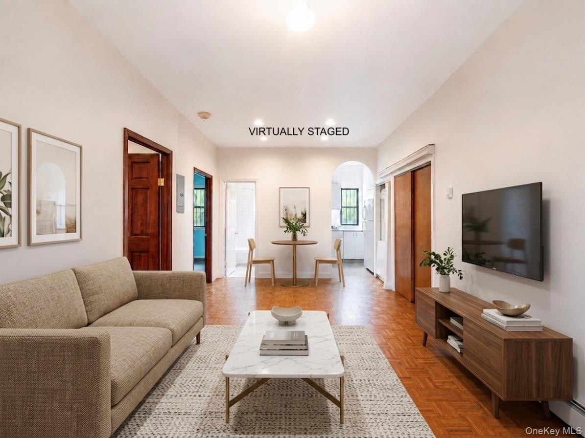 VIRTUALLY STAGED LIVING ROOM