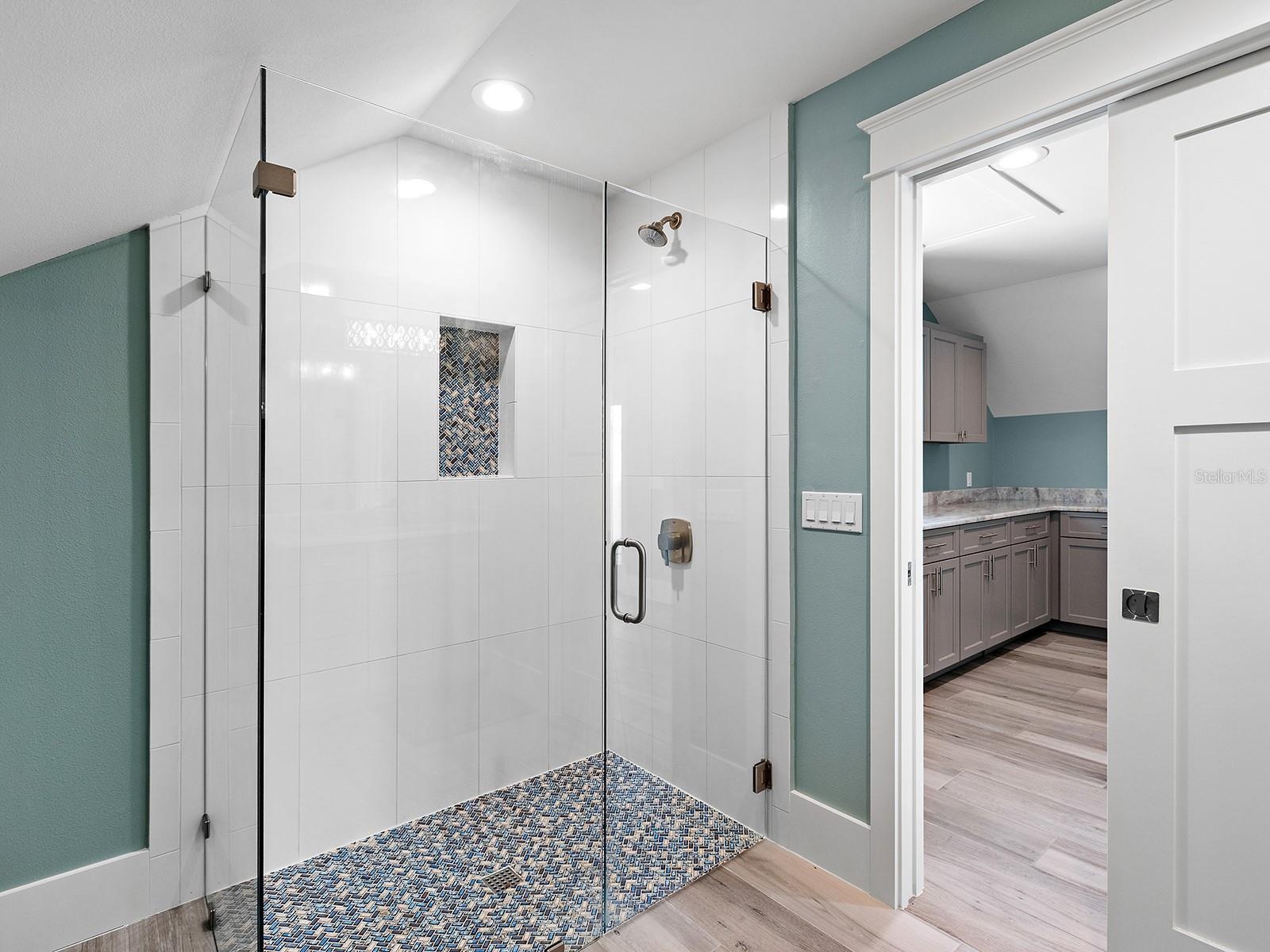 Full bathroom in the in-law suite