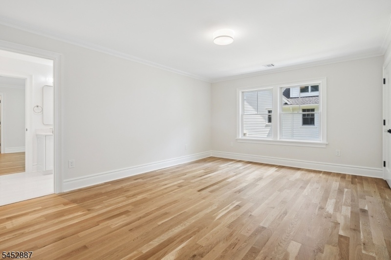 Ensuite Bedroom