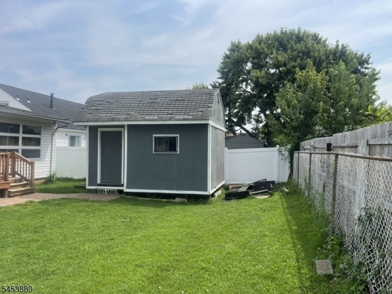 Shed