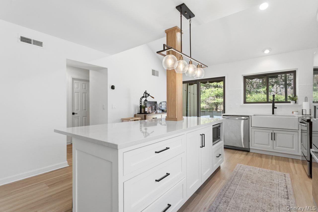 Gorgeous modern kitchen