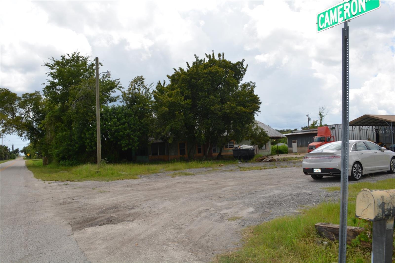 Entrance to the property off Cameron