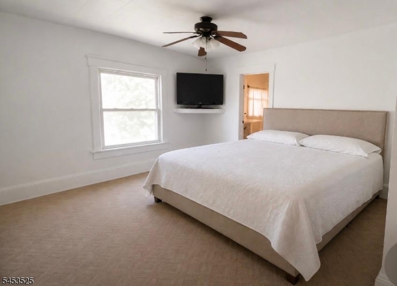 bedroom2 staged