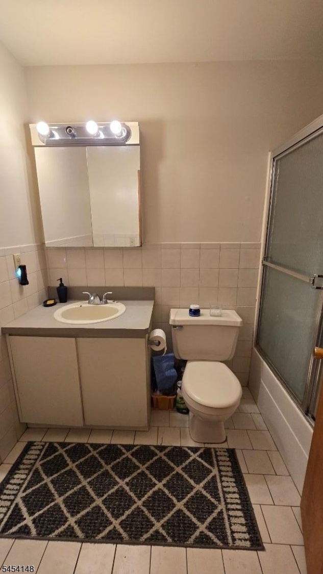 Apt-C Bath