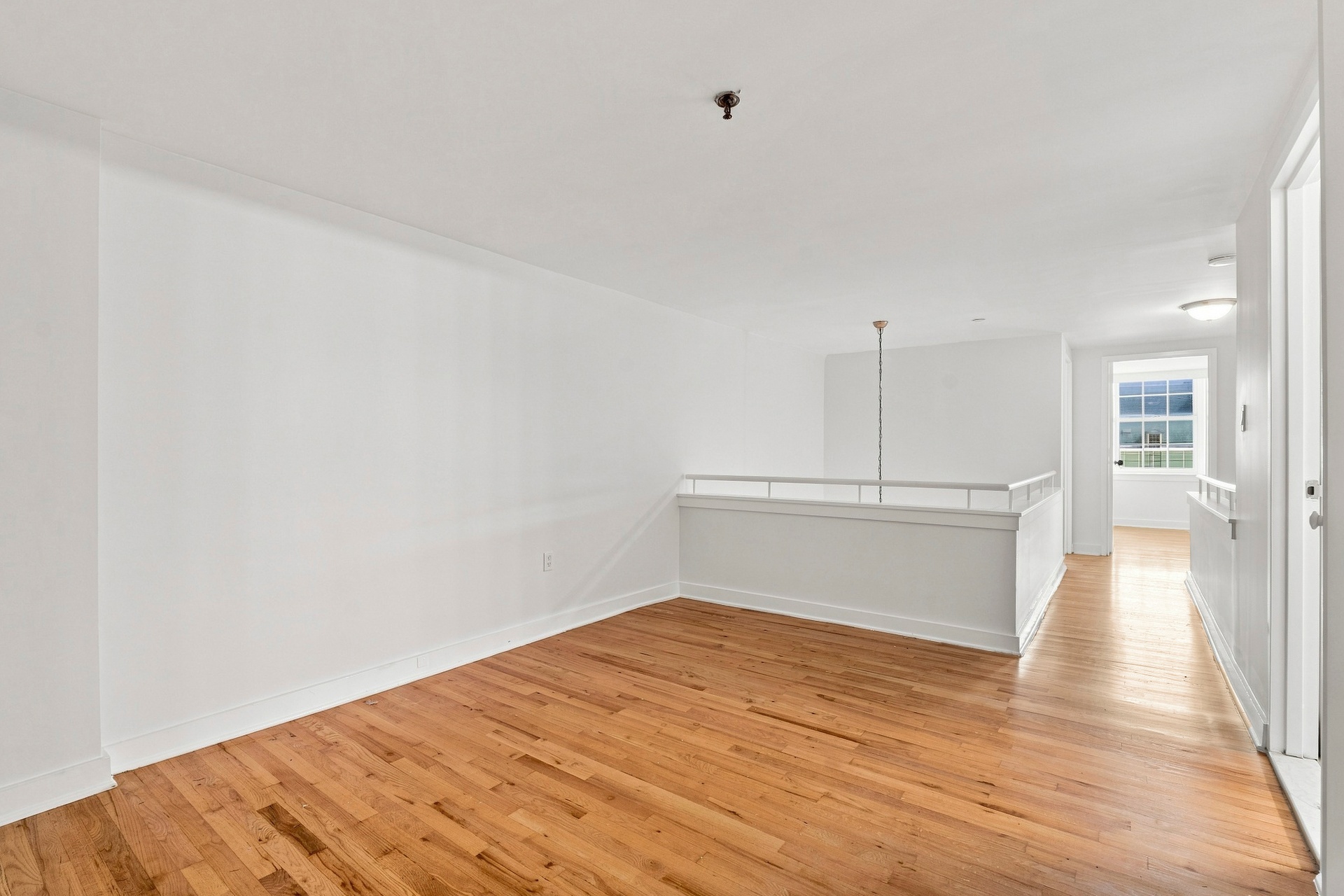 Family room/office area