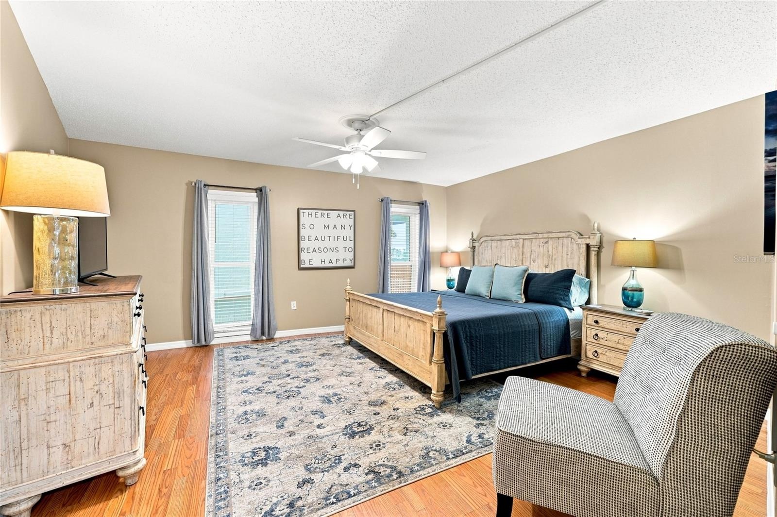 Master Bedroom sitting area