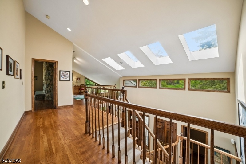 2nd Floor Landing
