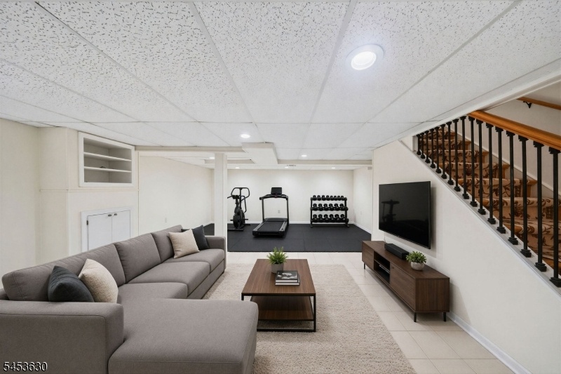 Virtual Staging