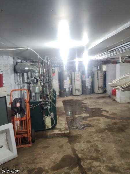 Basement/Utilities