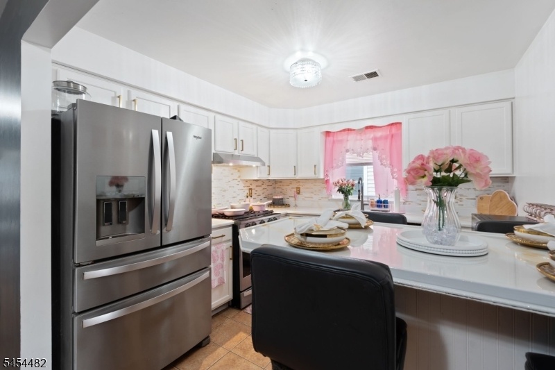 Kitchen Unit 1