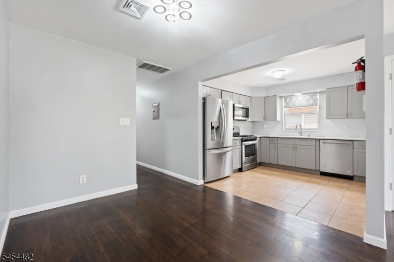 Dining Room Unit 2