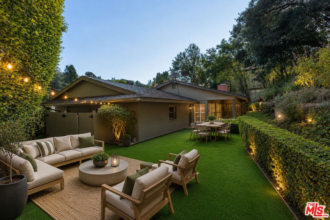 Virtually Staged - Backyard