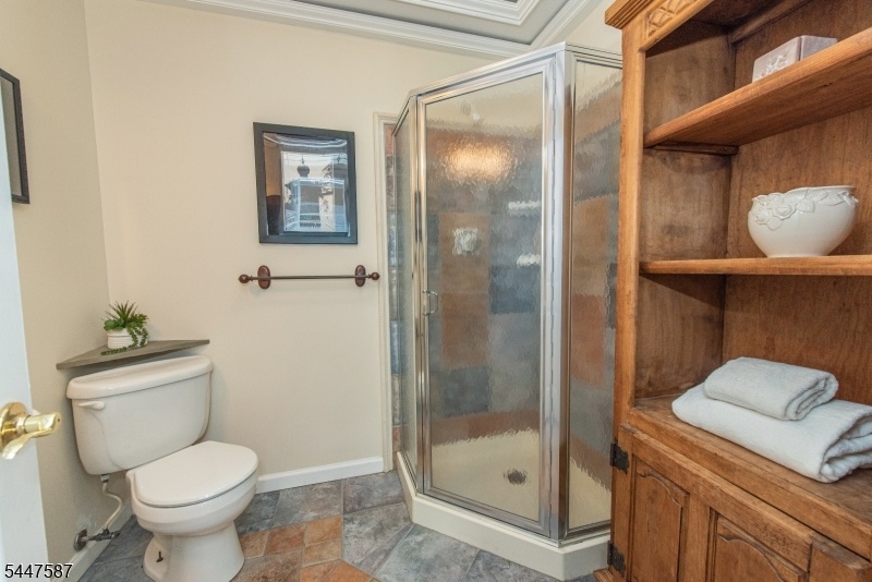 Full bath lower level