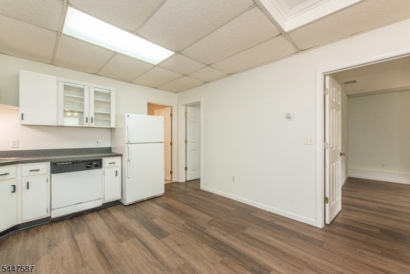 1st floor suite