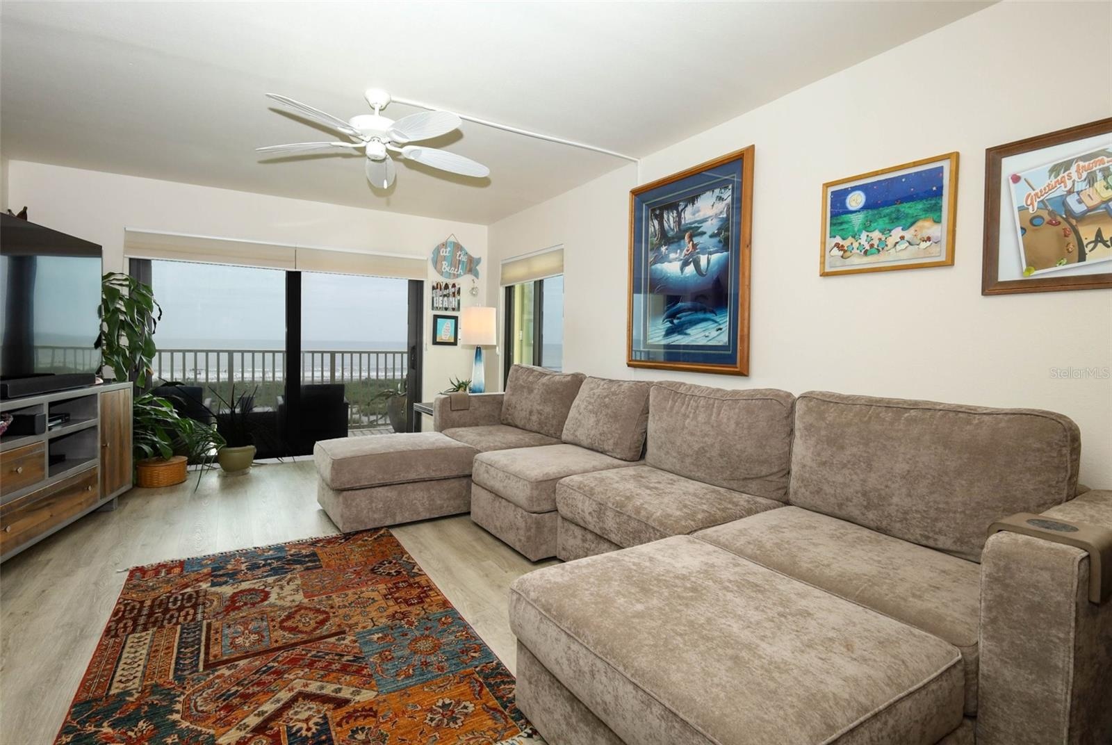 Living Room - Alt View