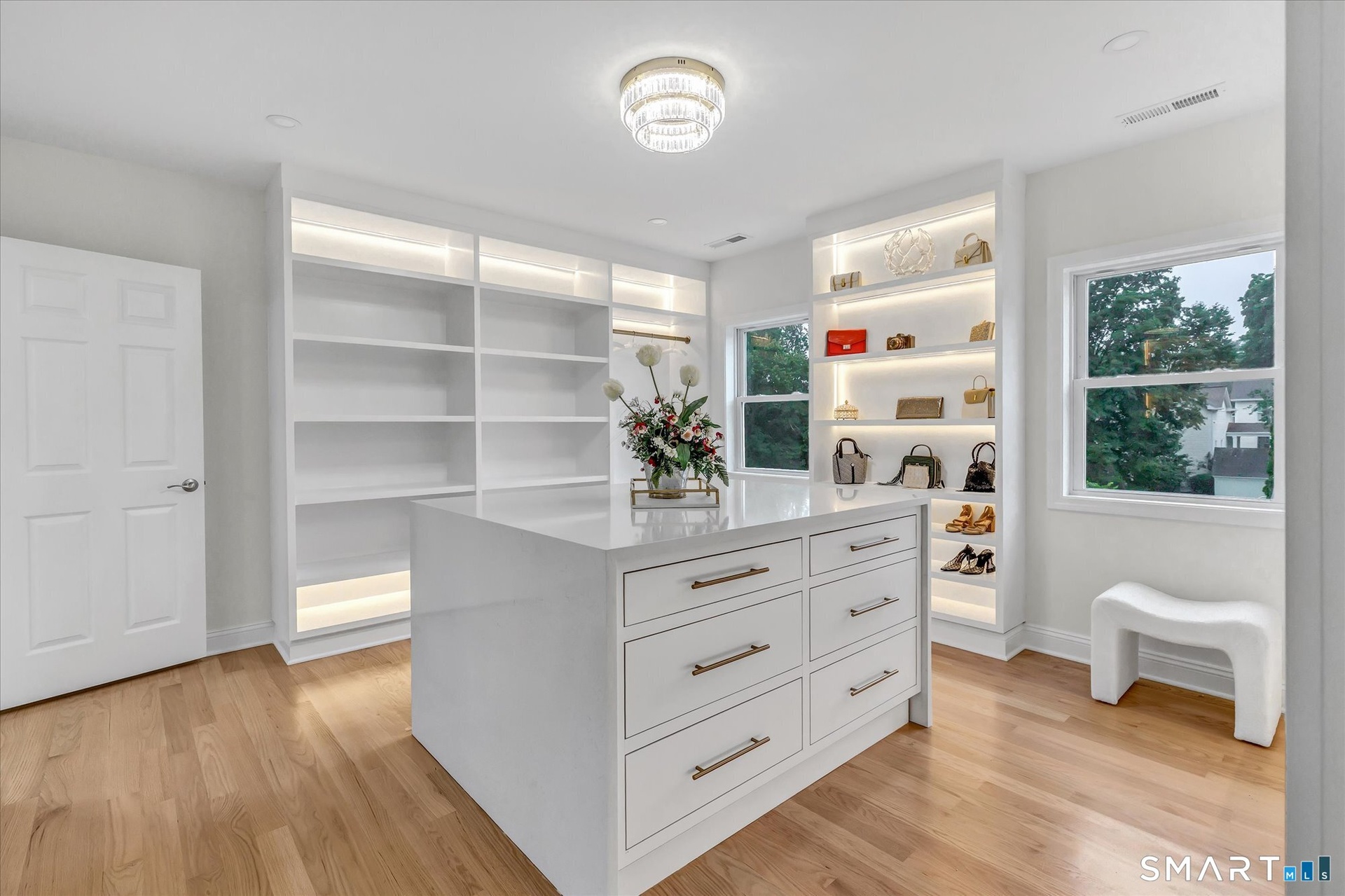 Walk In Closet