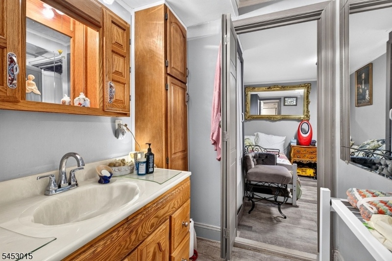 Full Bath 1st Floor