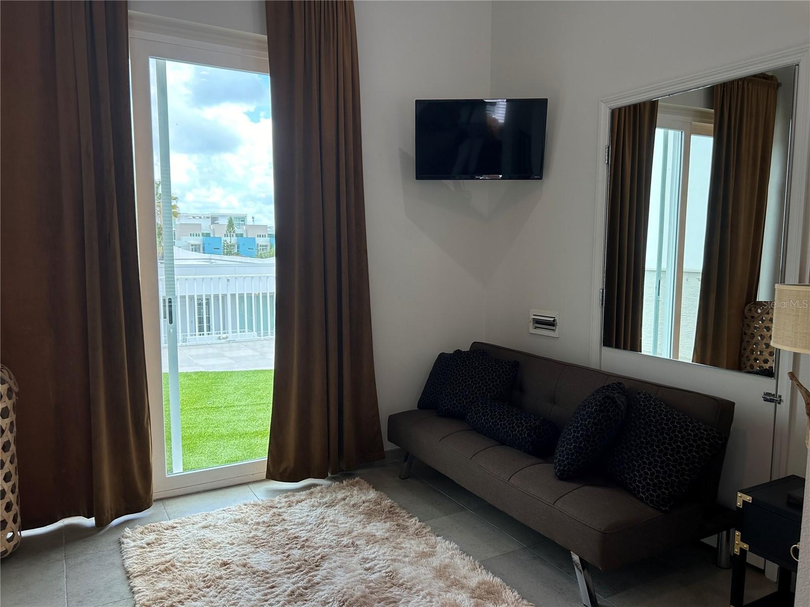3rd guest bedroom