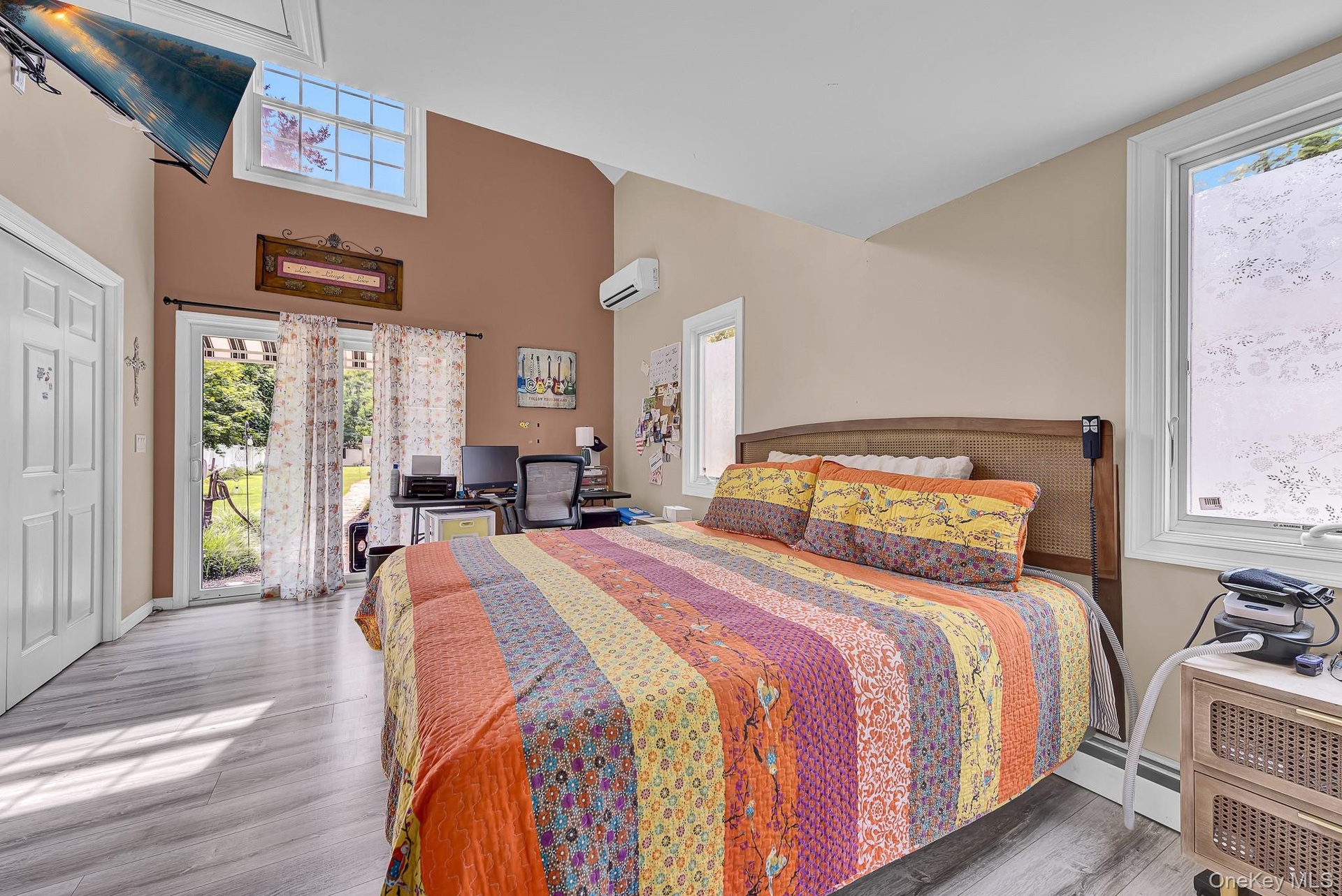 Large Primary Bedroom