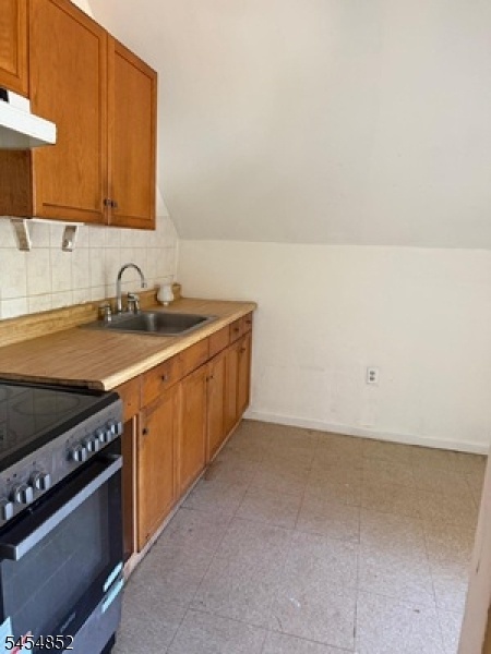 KITCHEN ATTIC