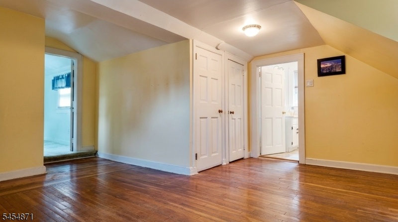 2nd Floor Den