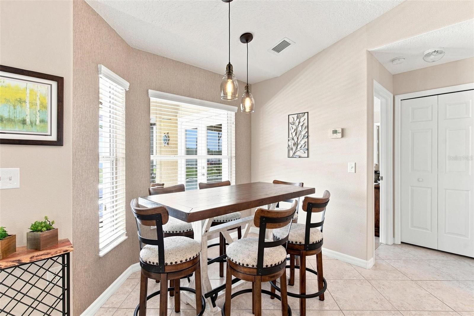 Breakfast nook