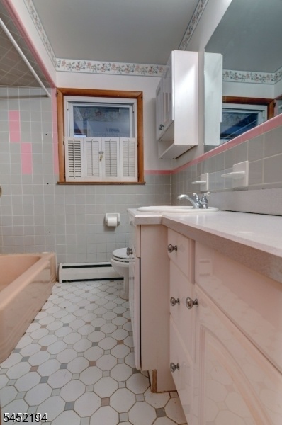 Bathroom 1St Fl.