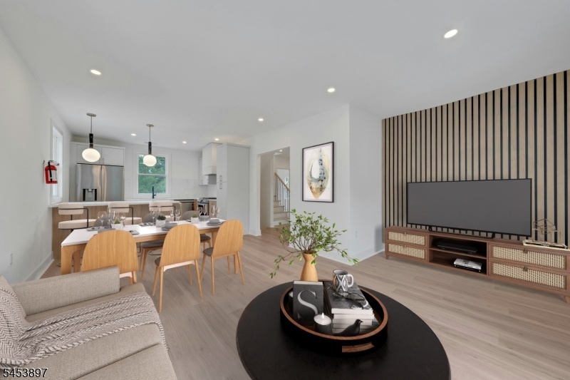 LR/Kitchen (virtually staged)